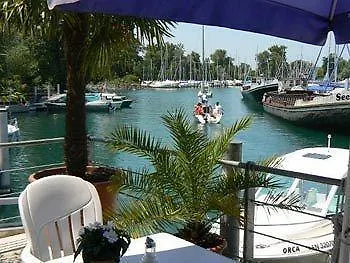 호텔 Bodensee Yachthotel Schattmaier 크레스브론암보덴지