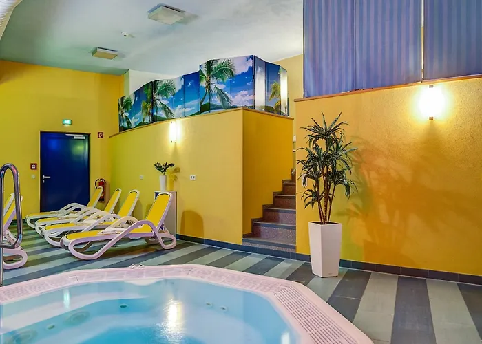 博登斯沙特迈尔雅琦酒店 3*