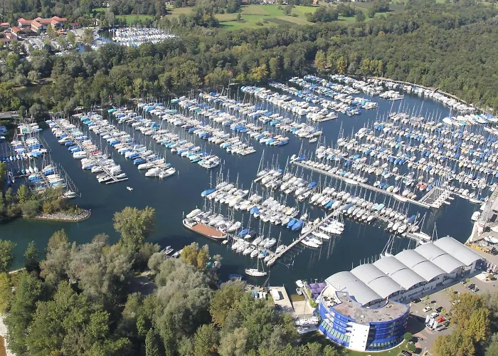 ボーデンゼー ヨットホテル シャットマイアー ホテル