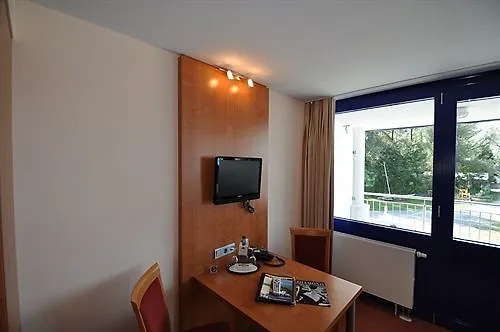 ホテル ボーデンゼー ヨットホテル シャットマイアー