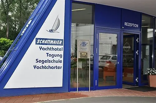 ホテル ボーデンゼー ヨットホテル シャットマイアー クレスブロン・アム・ボーデンゼー